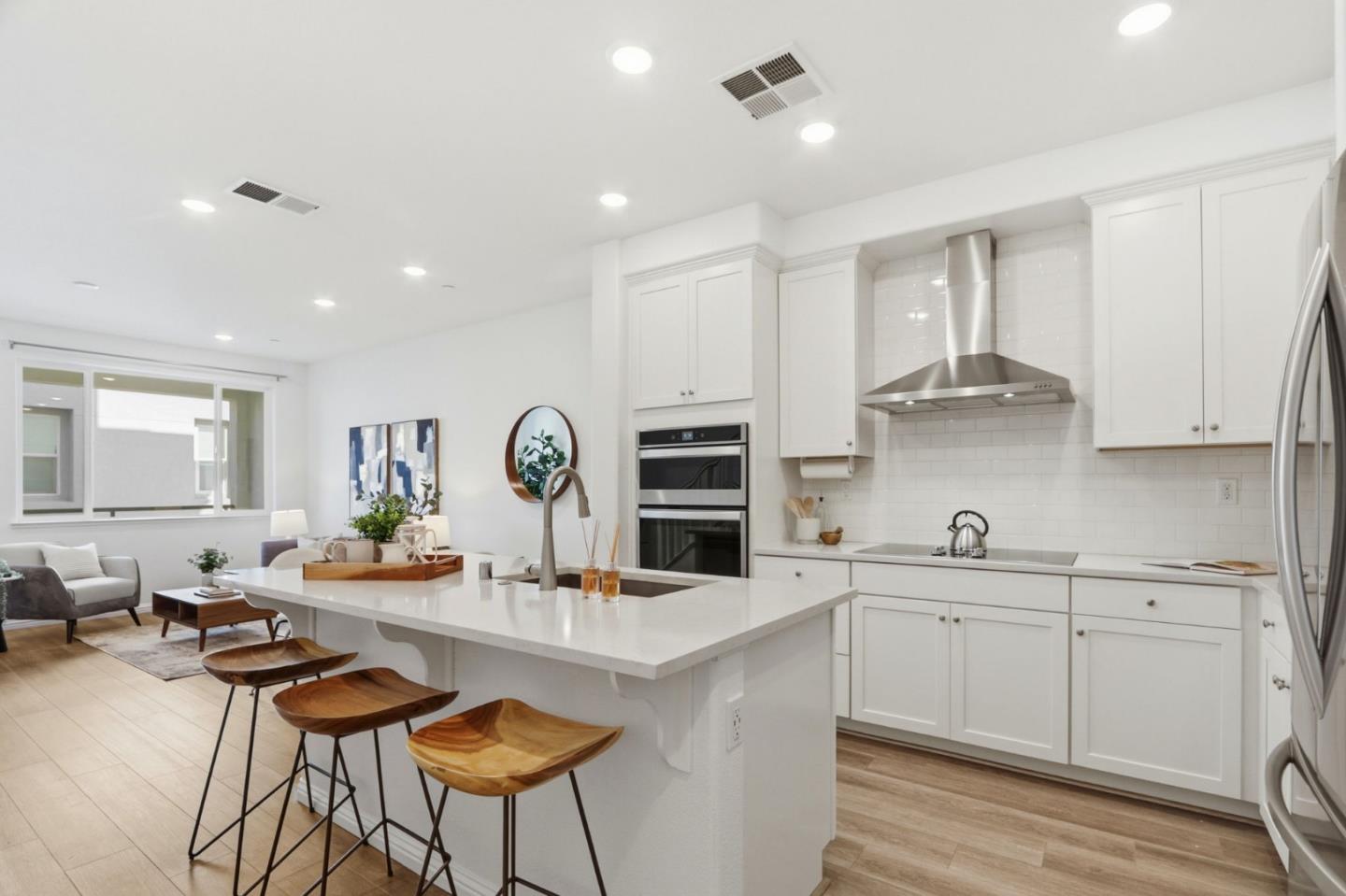 706 Fruit Ranch Loop San Jose, CA 95133 - Photo 10 of 43