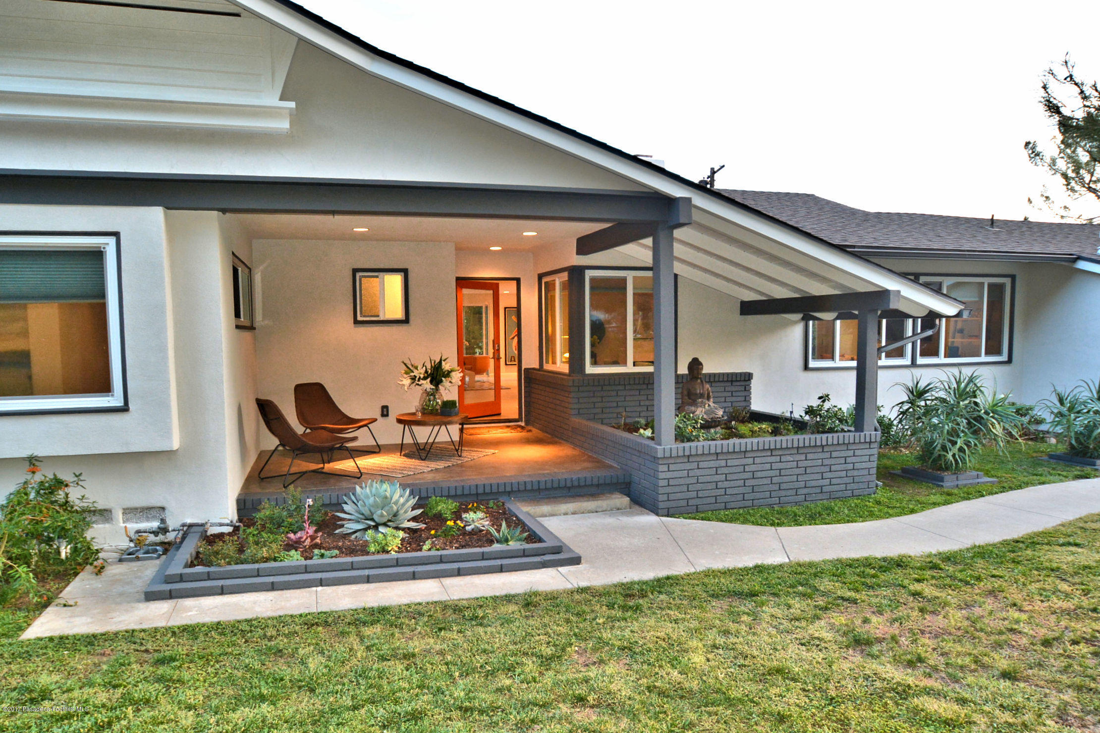 548 Cocopan Drive Altadena, CA 91001 - Photo 3 of 34 Front door shot