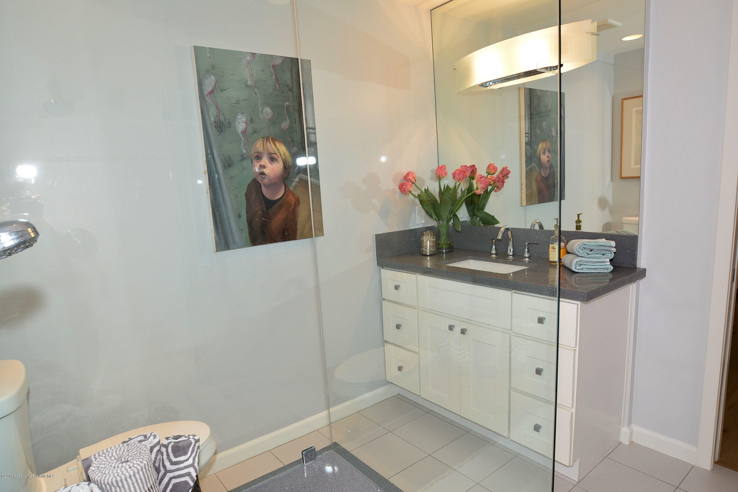 548 Cocopan Drive Altadena, CA 91001 - Photo 21 of 34 Master bath 2