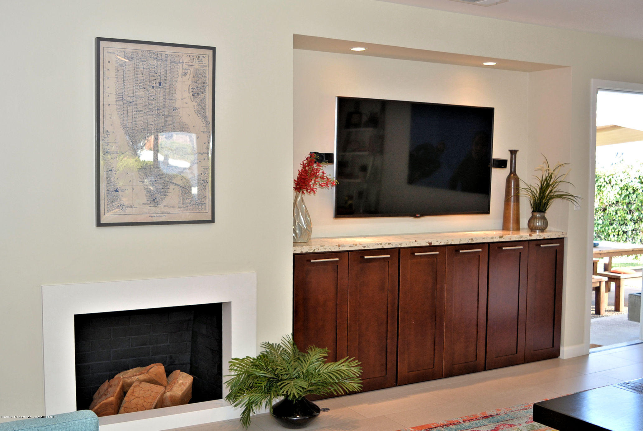 548 Cocopan Drive Altadena, CA 91001 - Photo 8 of 34 Living room fireplace
