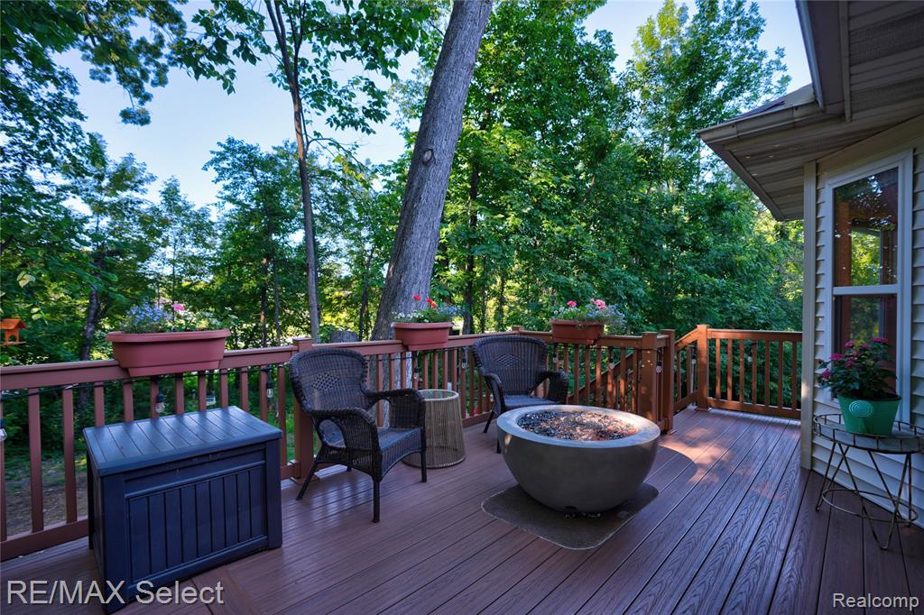 4278 Springwood Fenton, MI 48430 - Photo 62 of 80