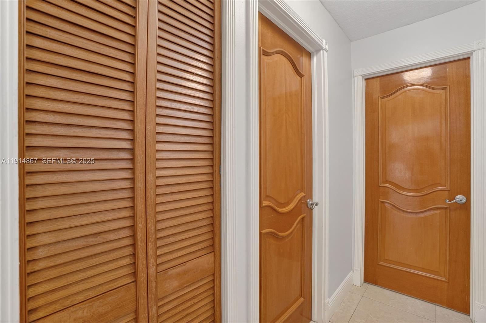 9835 Southwest 26th Terrace Miami, FL 33165 - Photo 20 of 48 a view of a bathroom from a door