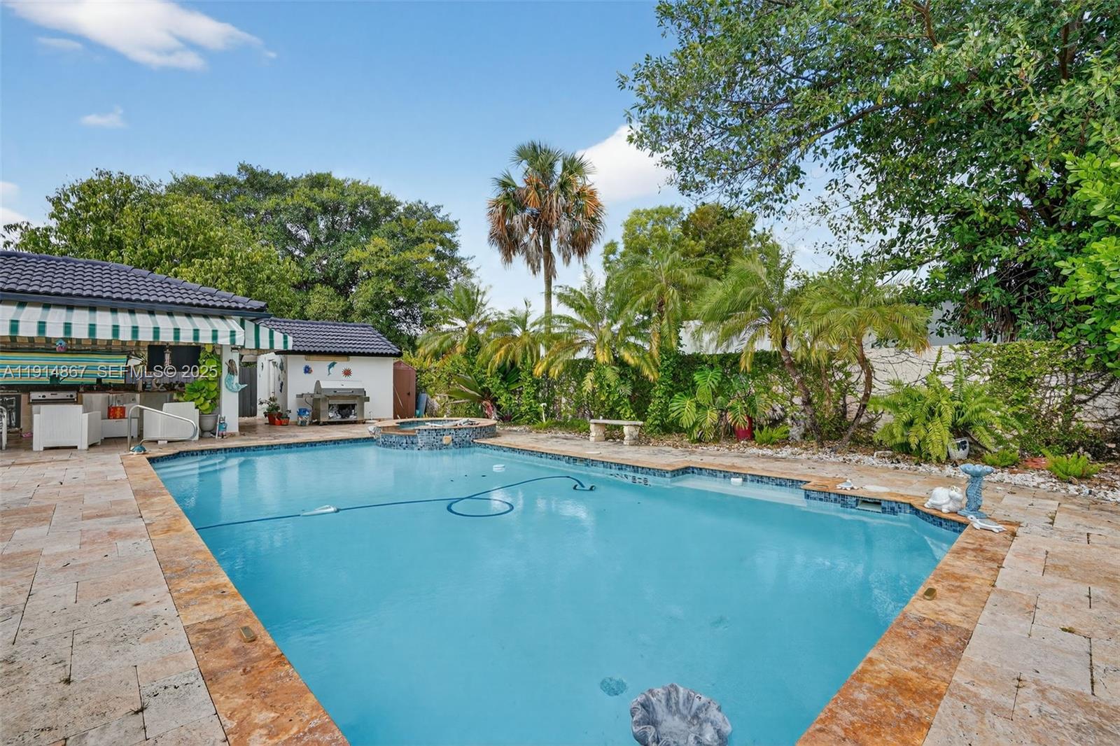 9835 Southwest 26th Terrace Miami, FL 33165 - Photo 36 of 49