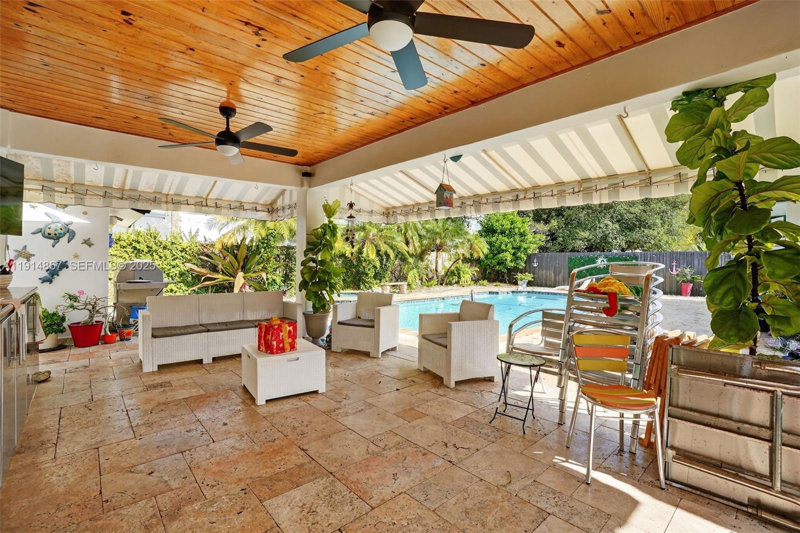 9835 Southwest 26th Terrace Miami, FL 33165 - Photo 40 of 49