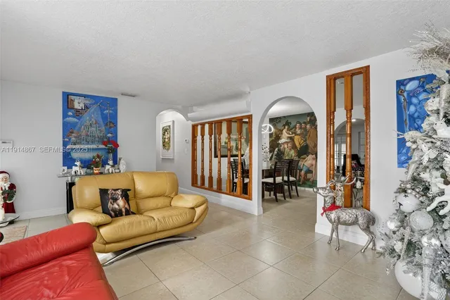 $950,000 | 9835 Southwest 26th Terrace, Miami, FL 33165