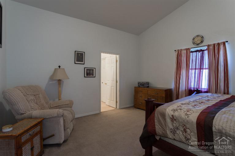 2364 Southwest 33rd Street Redmond, OR 97756 - Photo 13 of 25 Additional Photo