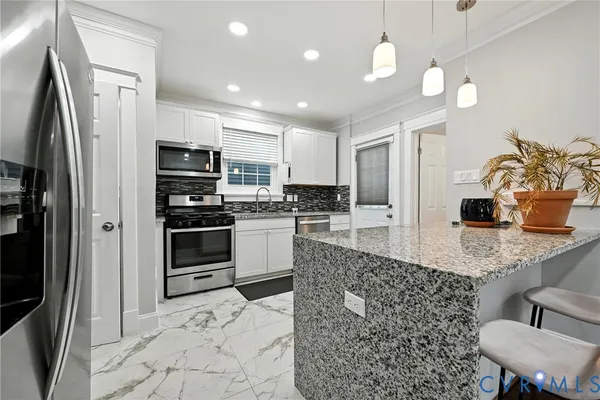 $2,200 | 2909 Woodcliff Avenue, Richmond, VA 23222