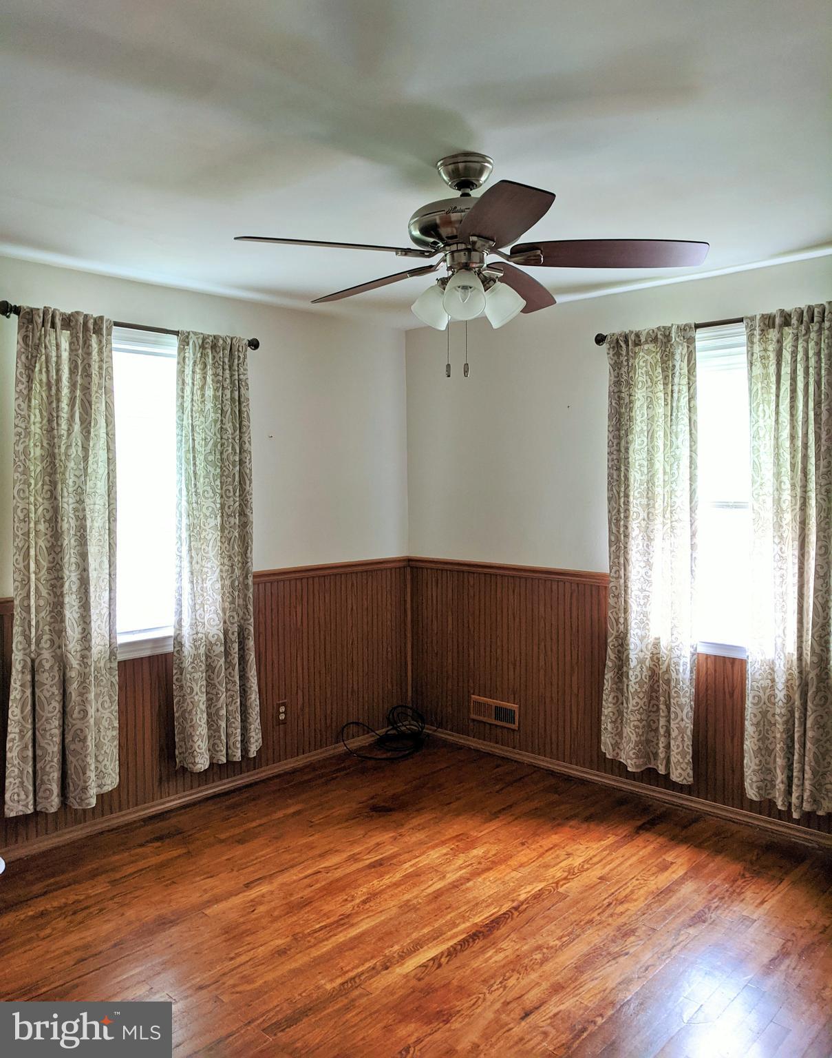2520 East Joppa Road Baltimore, MD 21234 - Photo 17 of 43 Second Bedroom