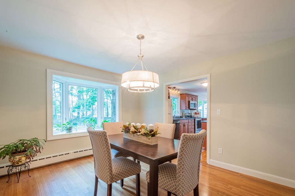 3 MacIntosh Road Bedford, MA 01730 - Photo 8 of 42 Gallery Image 8