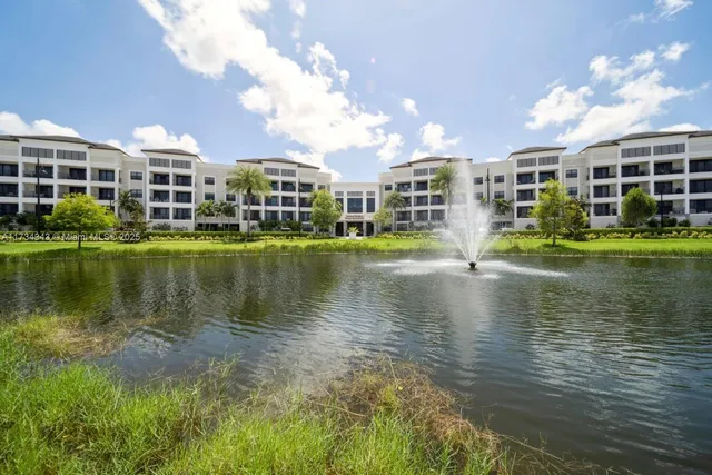 $4,350 | 3333 Central Gardens Circle, Unit CHAMPION, Palm Beach Gardens, FL 33418