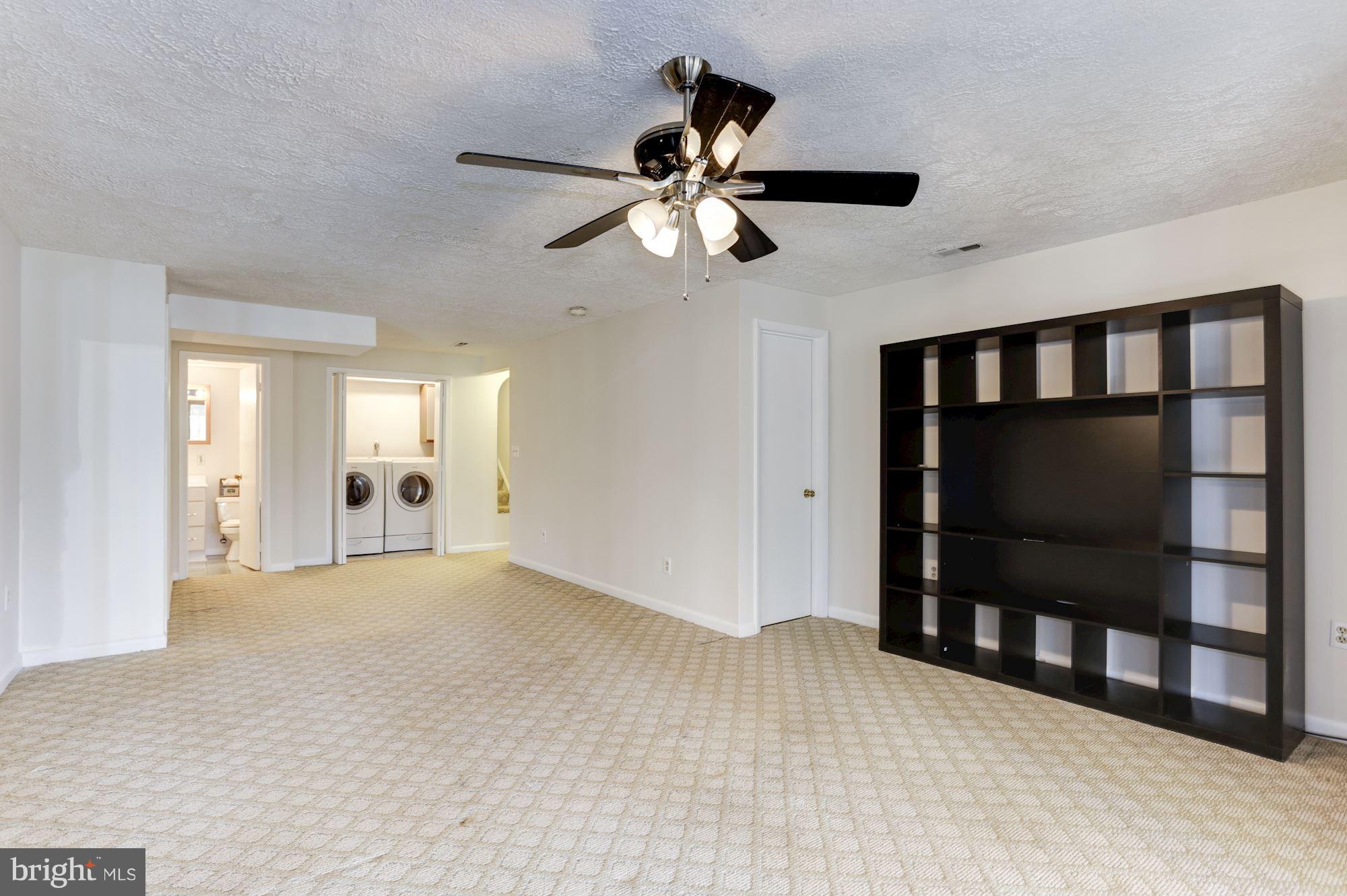 7250 Riding Hood Circle Columbia, MD 21045 - Photo 21 of 30 Family Room