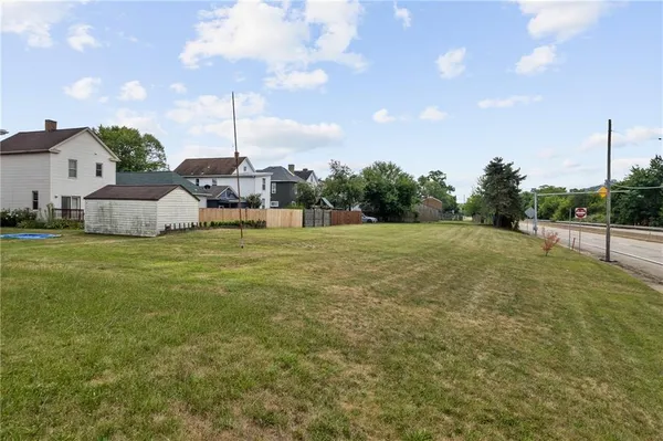 $63,000 | 1652 Ohio River Boulevard, Ambridge, PA 15003