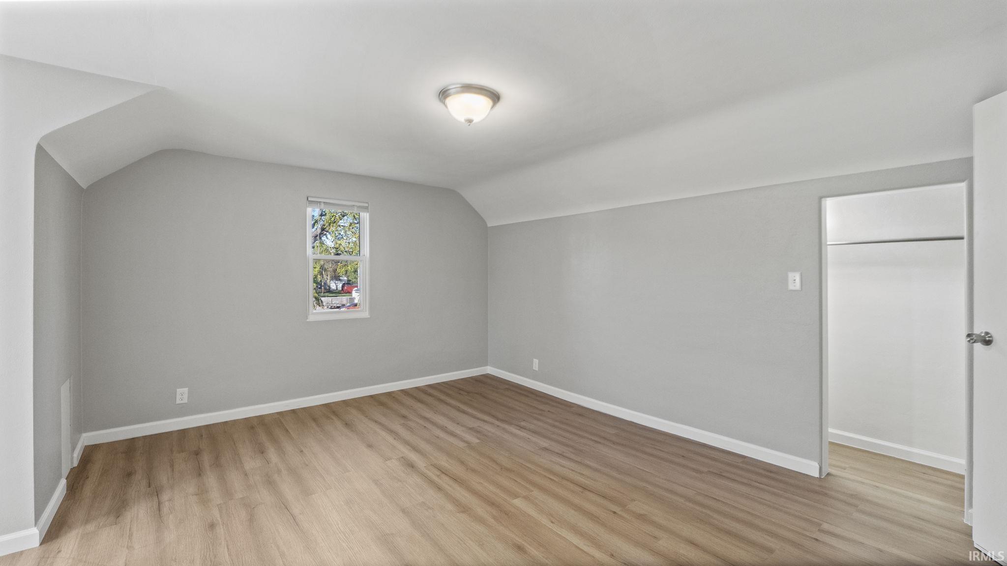 2910 Waynedale Boulevard Fort Wayne, IN 46809 - Photo 18 of 36