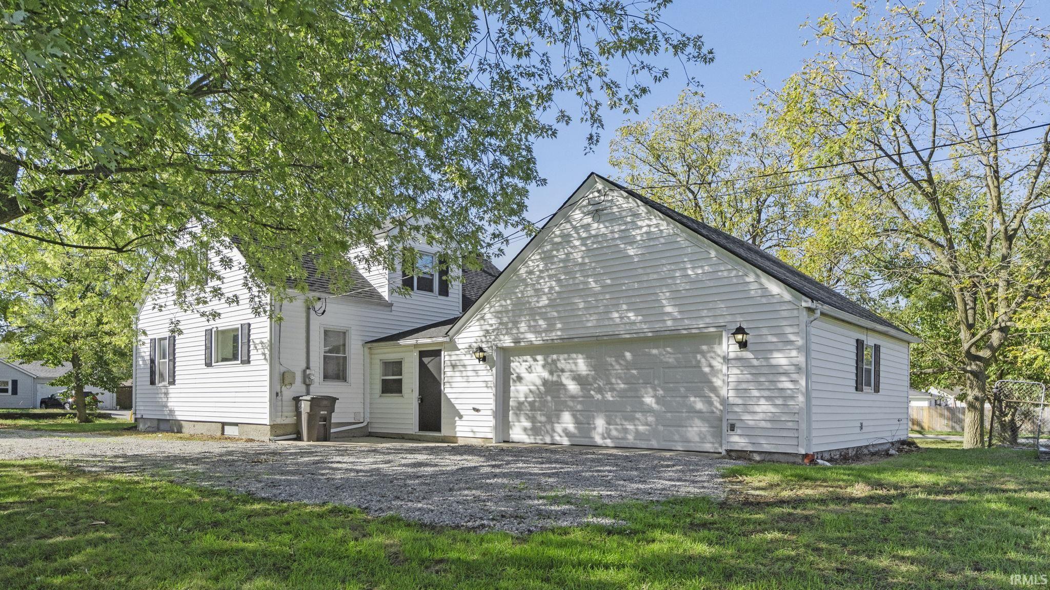 2910 Waynedale Boulevard Fort Wayne, IN 46809 - Photo 23 of 36