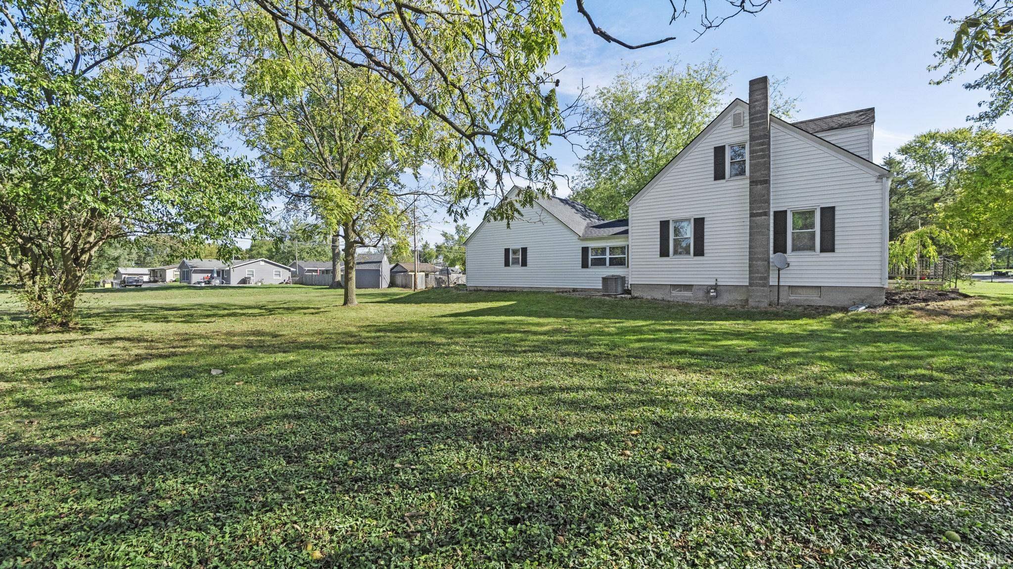 2910 Waynedale Boulevard Fort Wayne, IN 46809 - Photo 27 of 36