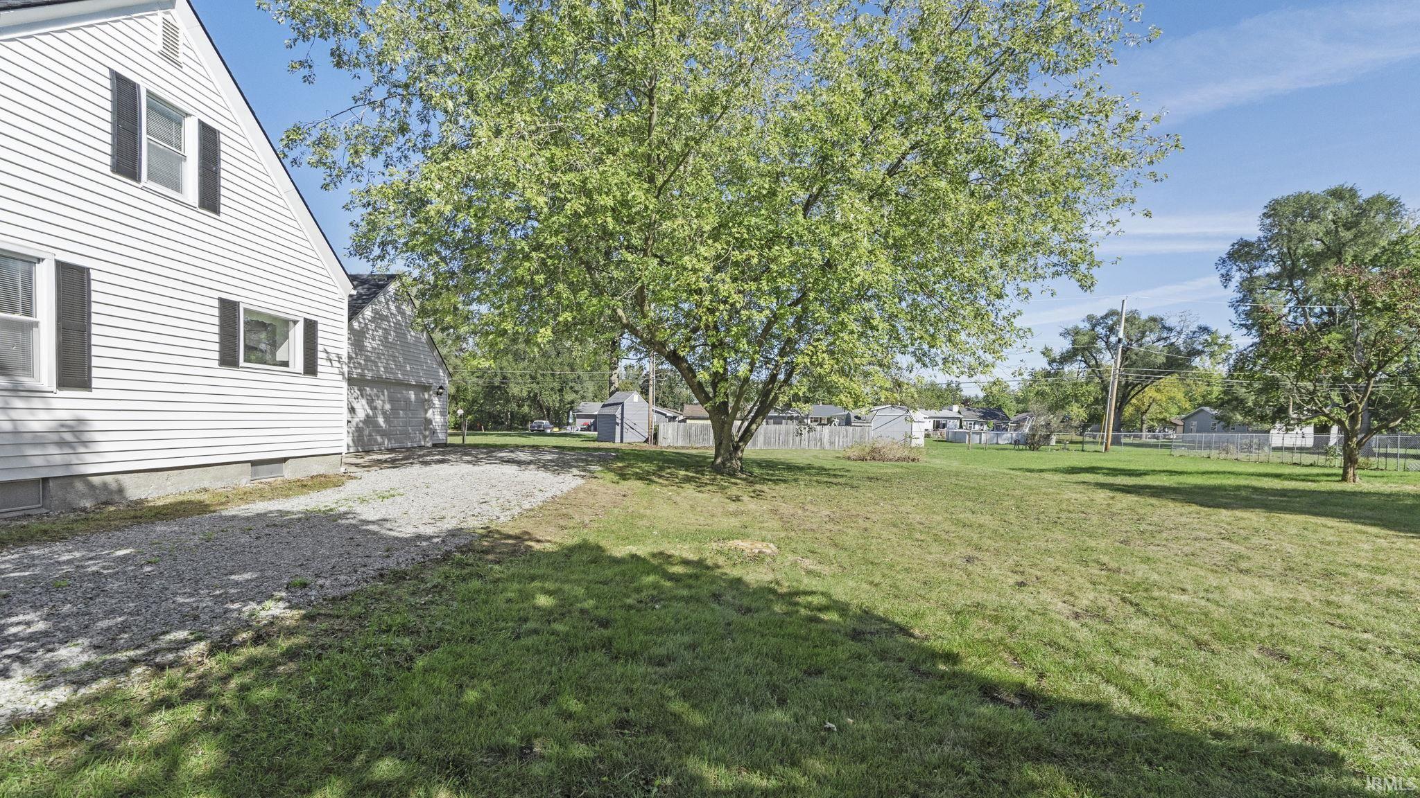 2910 Waynedale Boulevard Fort Wayne, IN 46809 - Photo 28 of 36