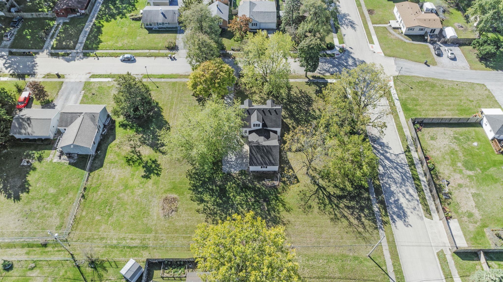 2910 Waynedale Boulevard Fort Wayne, IN 46809 - Photo 4 of 36
