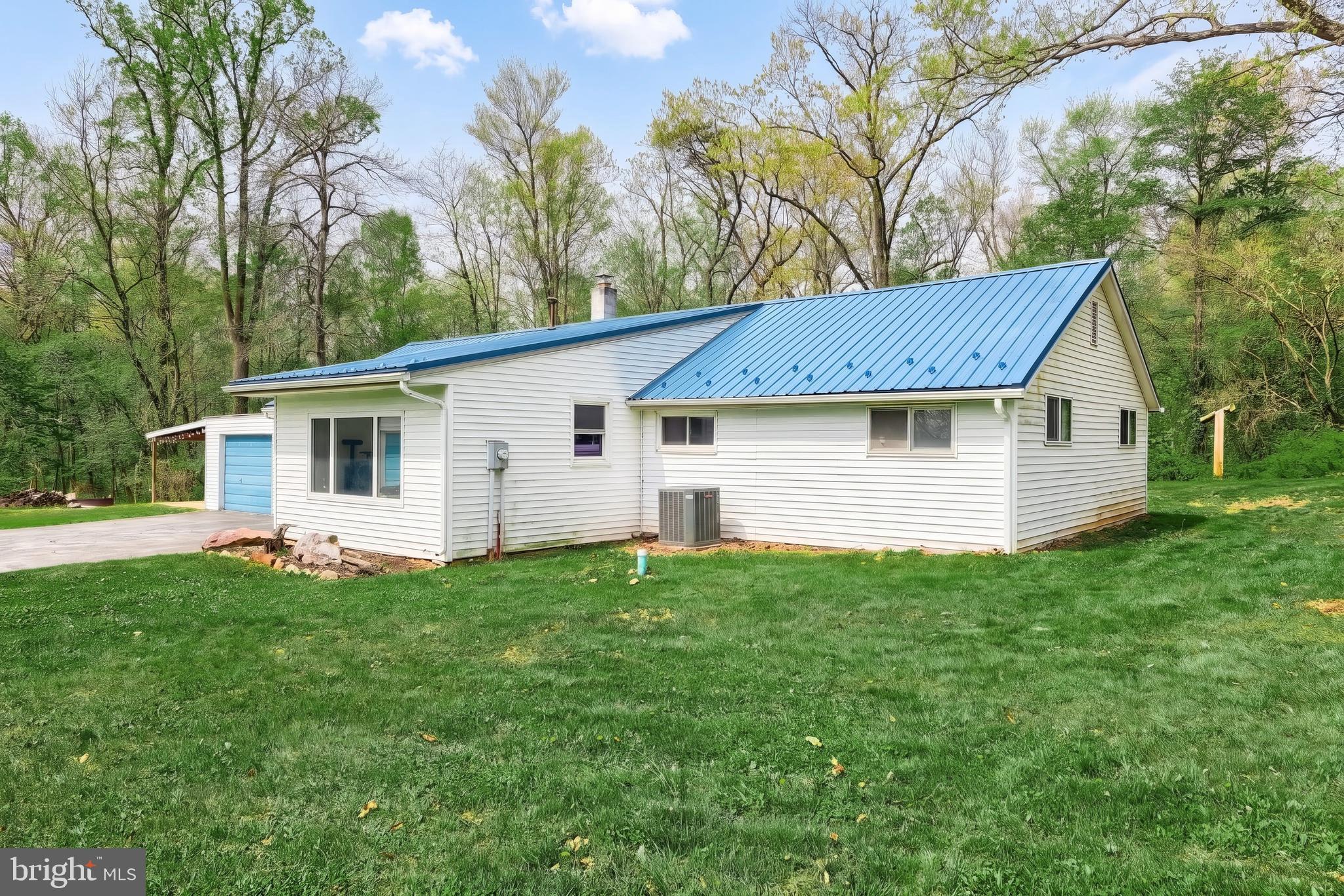 219 Butter Road York, PA 17404 - Photo 2 of 36 Gallery Image 2