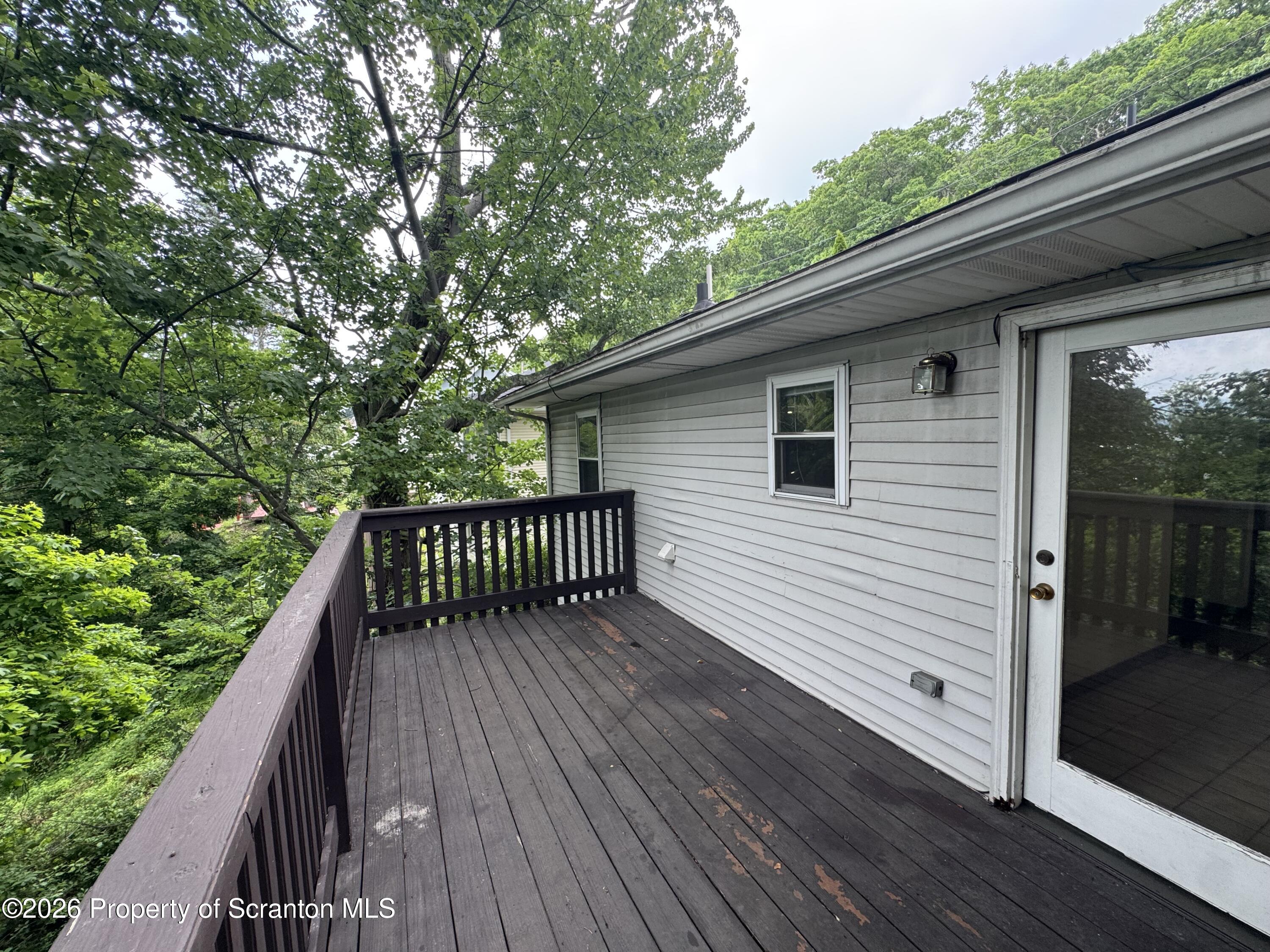 23 East Mountain Road, Unit A Scranton, PA 18505 - Photo 16 of 18 IMG_7581