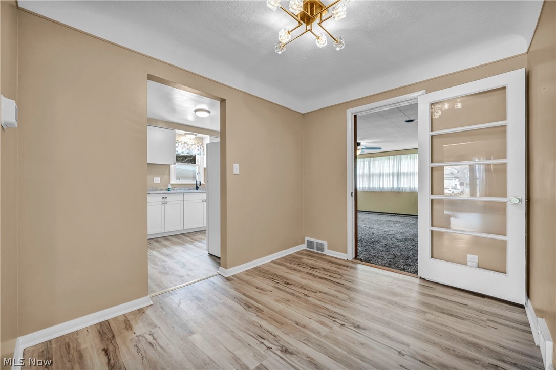 5238 Longton Road Lyndhurst, OH 44124 - Photo 11 of 42 Gallery Image 11