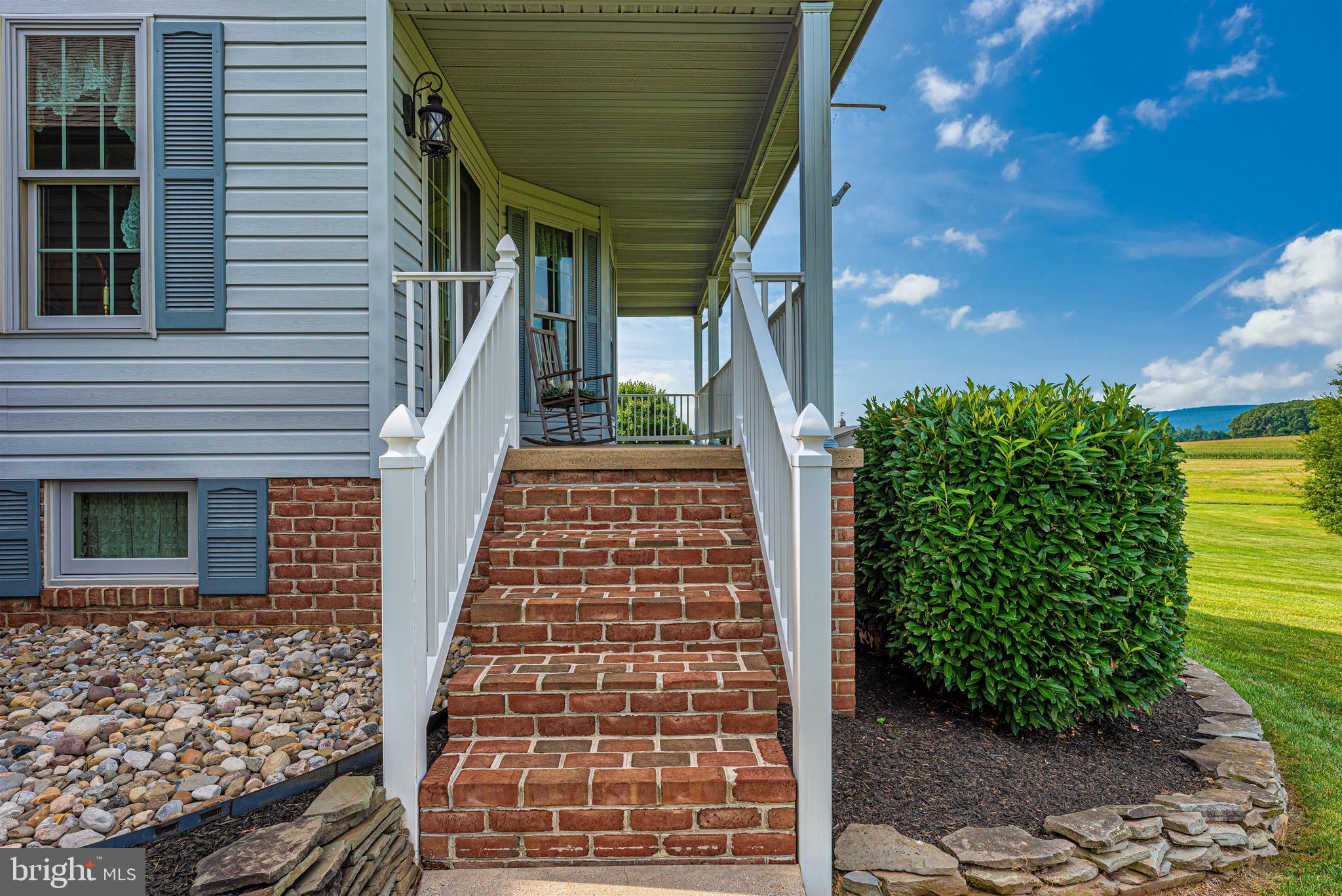 13818 Graceham Road Thurmont, MD 21788 - Photo 67 of 106 Front Porch