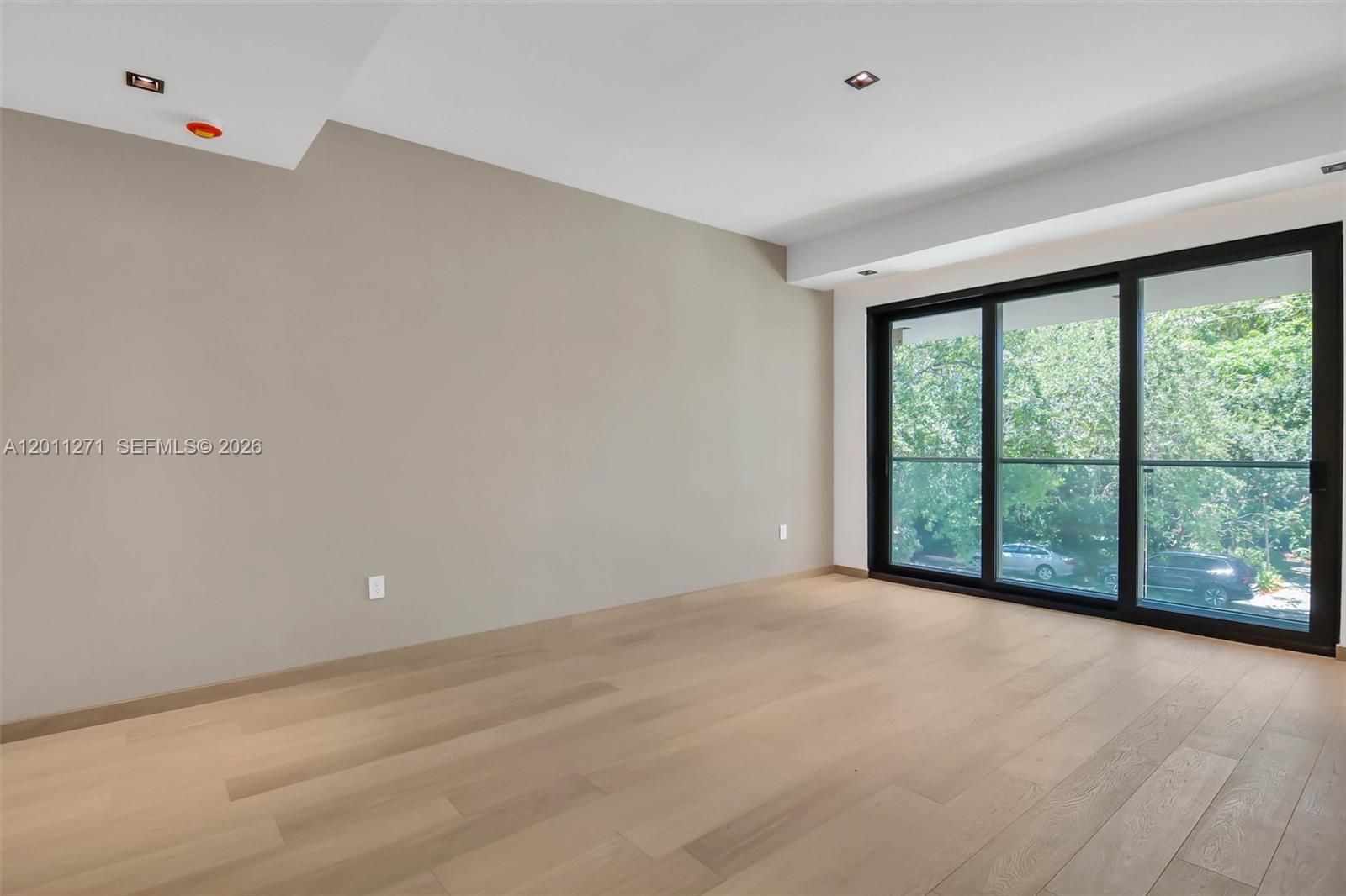 125 Southwest 29th Road Miami, FL 33129 - Photo 61 of 69