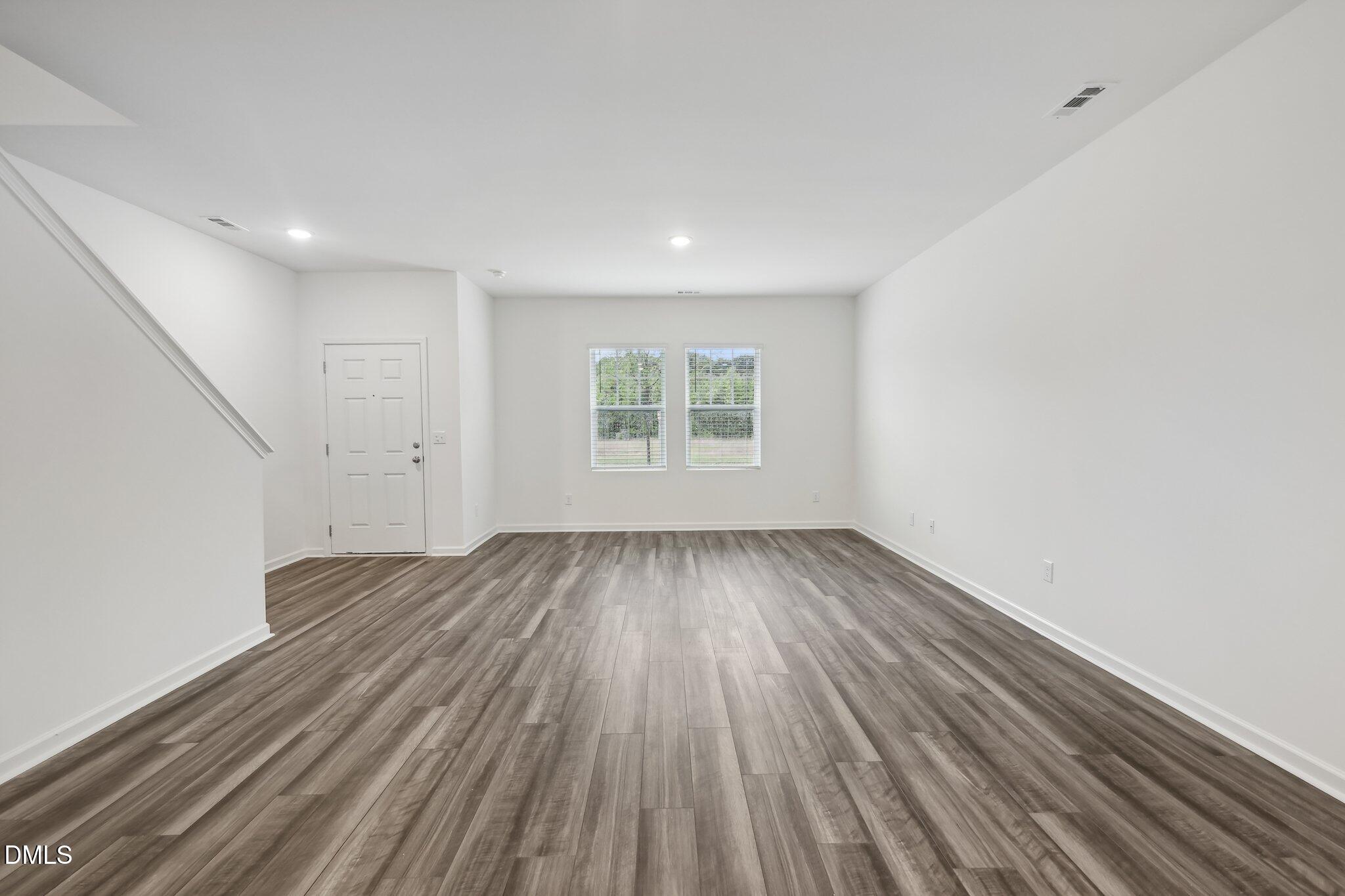 3126 Fulong Drive Durham, NC 27704 - Photo 16 of 36 Glen Crossing Dr-013