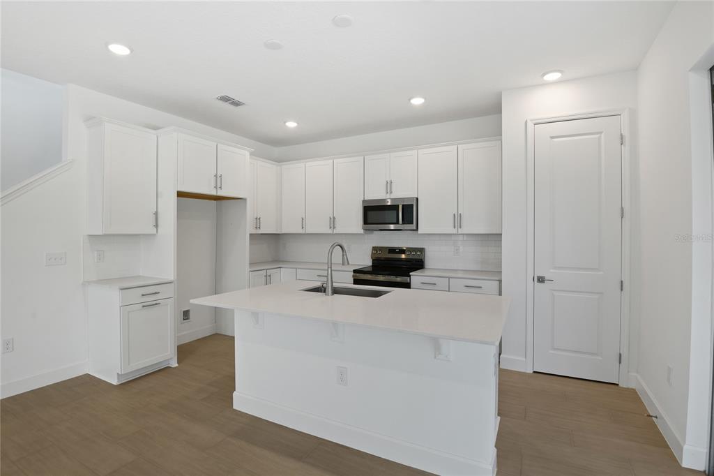 756 Wekiva Rdg Drive Mount Dora, FL 32757 - Photo 4 of 18