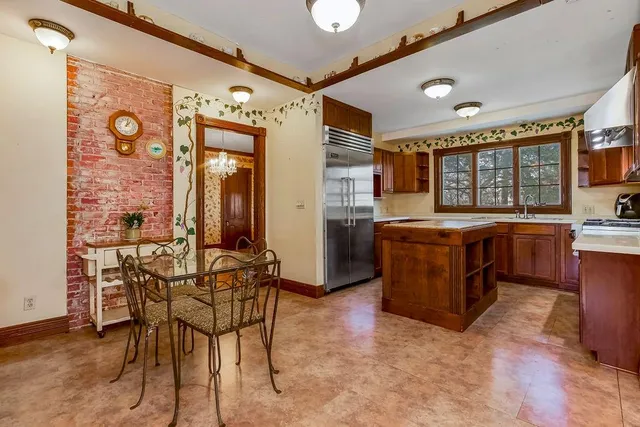 $350,000 | 510 East Chippewa Street, Paola, KS 66071