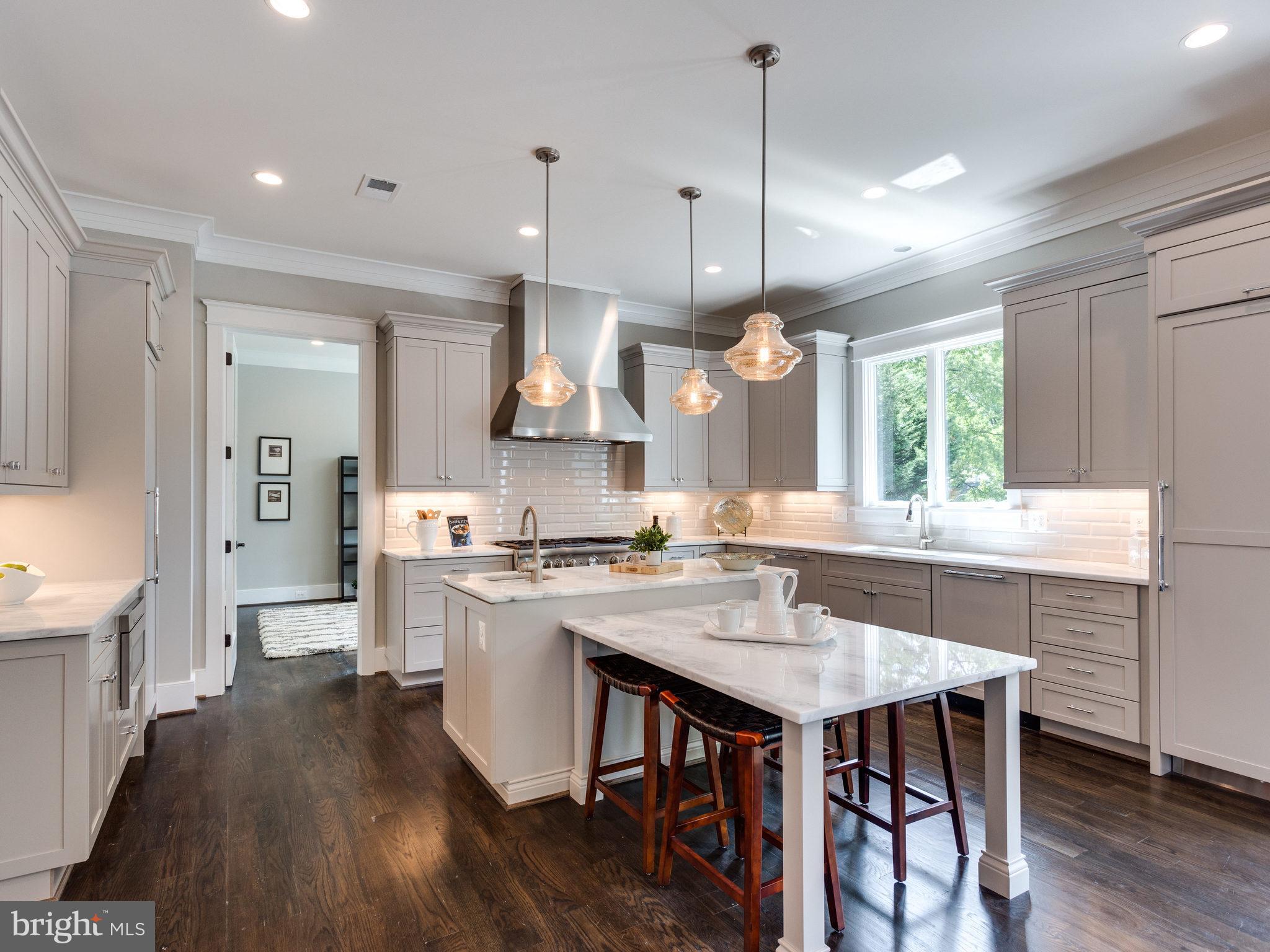 208 Tapawingo Road Southwest Vienna, VA 22180 - Photo 11 of 29 Gourmet Kitchen