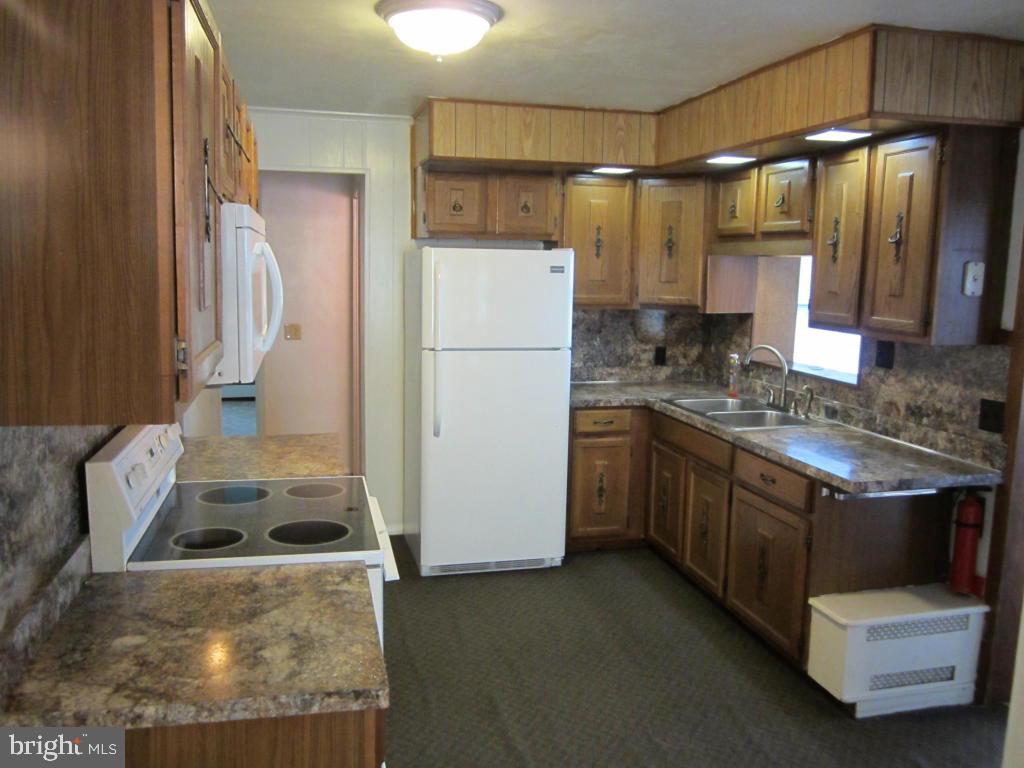 3630 Colebrook Road Elizabethtown, PA 17022 - Photo 11 of 48 Gallery Image 11