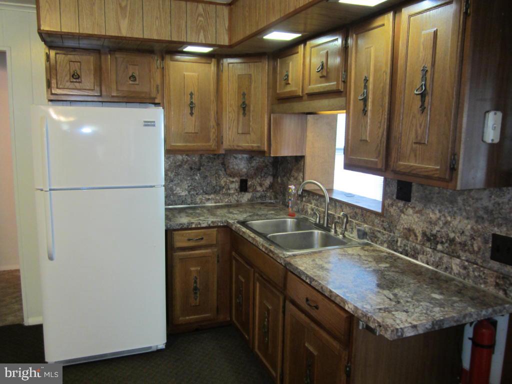 3630 Colebrook Road Elizabethtown, PA 17022 - Photo 12 of 48 Gallery Image 12