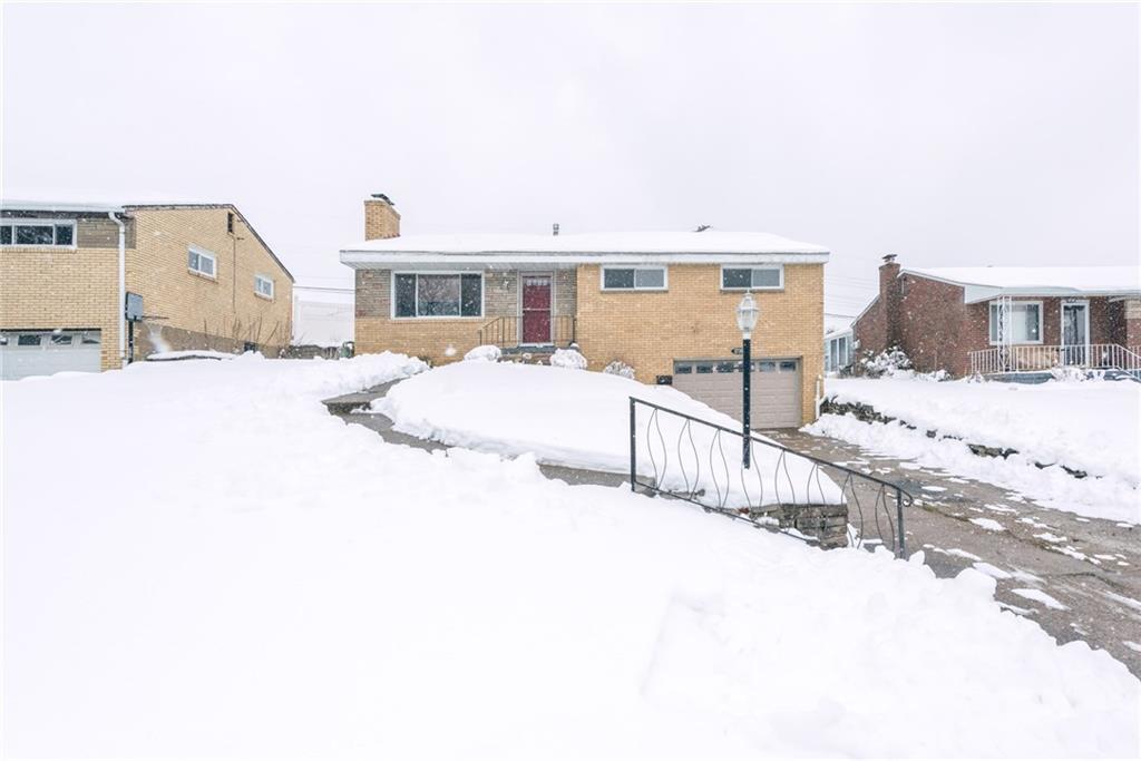 1739 Elderslee Road Baldwin, PA 15227 - Photo 1 of 24 Gallery Image 1