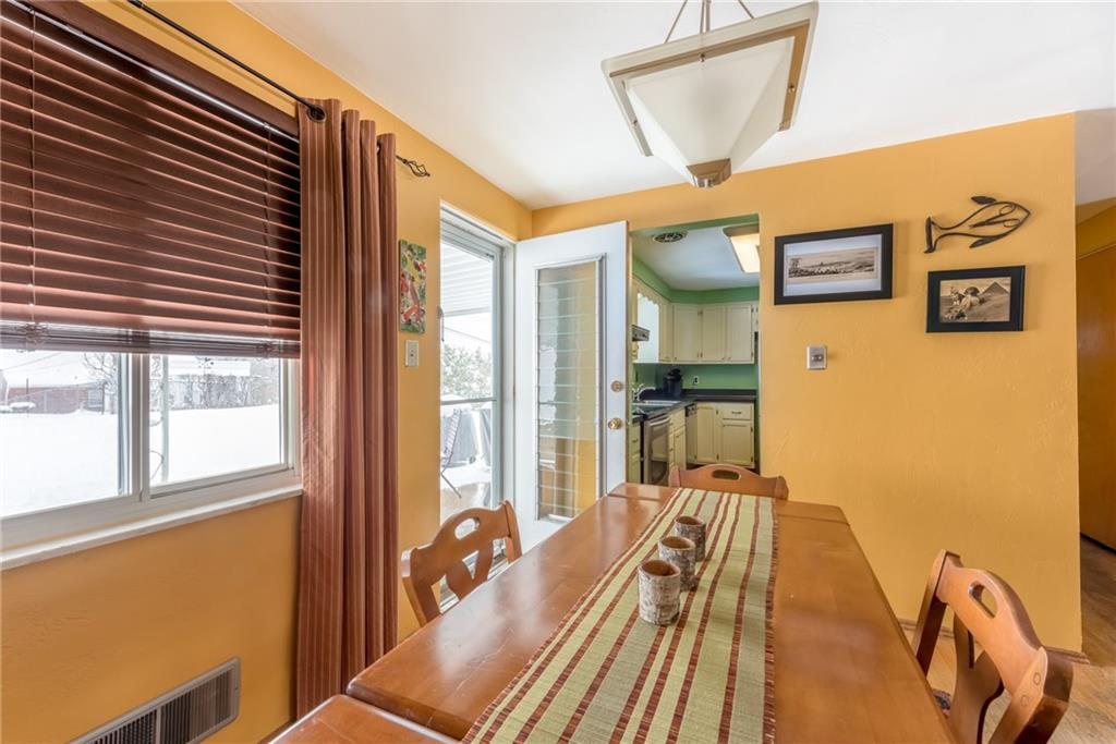1739 Elderslee Road Baldwin, PA 15227 - Photo 7 of 24 Gallery Image 7