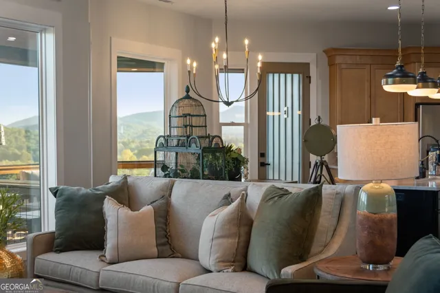 $1,195,000 | 115 Bramshaw Court, Young Harris, GA 30582