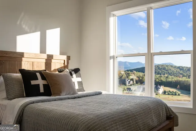 $1,195,000 | 115 Bramshaw Court, Young Harris, GA 30582