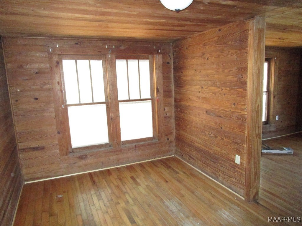 208 South Johnson Street Samson, AL 36477 - Photo 6 of 19 Dining room