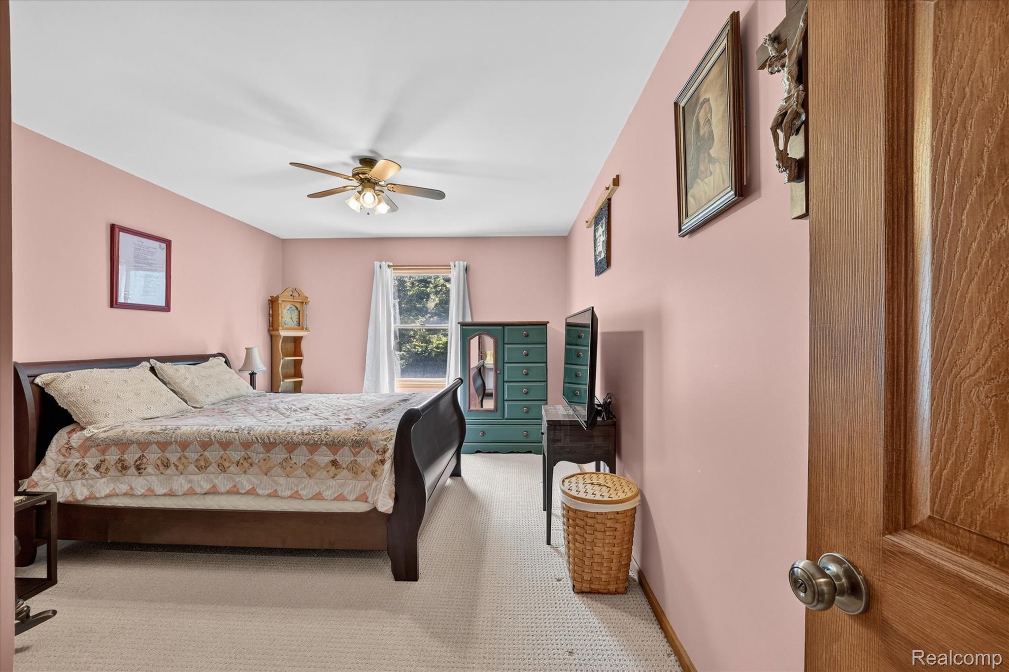 5766 West Newburg Road Carleton, MI 48117 - Photo 28 of 53 36-5766-W-Newburg-Rd-Carleton-WindowStill.jpg
