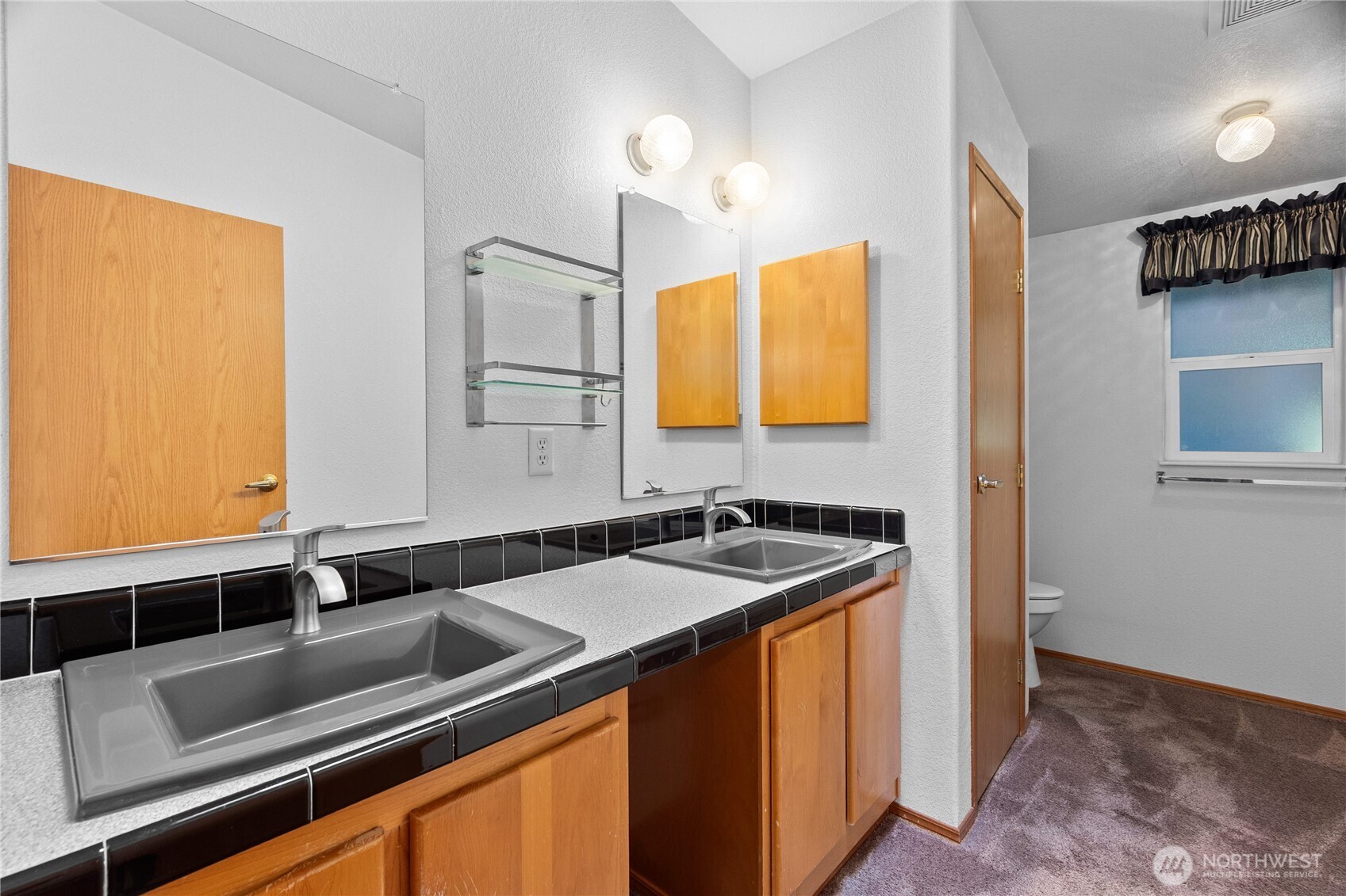 18437 Elderberry Street Southwest Rochester, WA 98579 - Photo 17 of 38