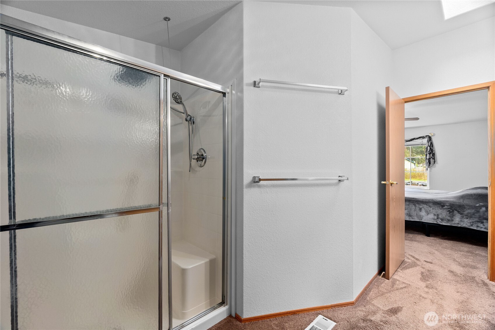 18437 Elderberry Street Southwest Rochester, WA 98579 - Photo 18 of 38