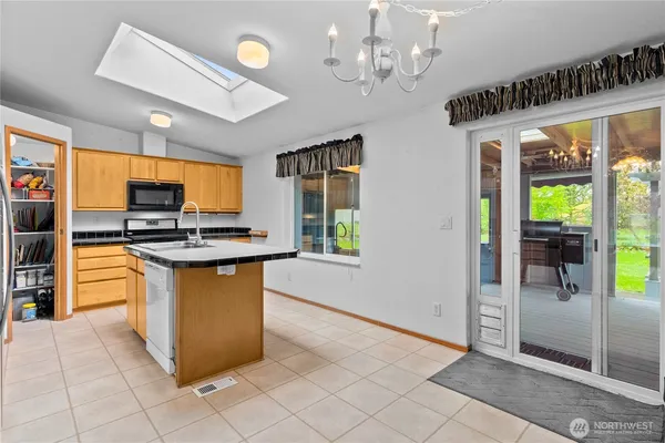 $535,000 | 18437 Elderberry Street Southwest, Rochester, WA 98579