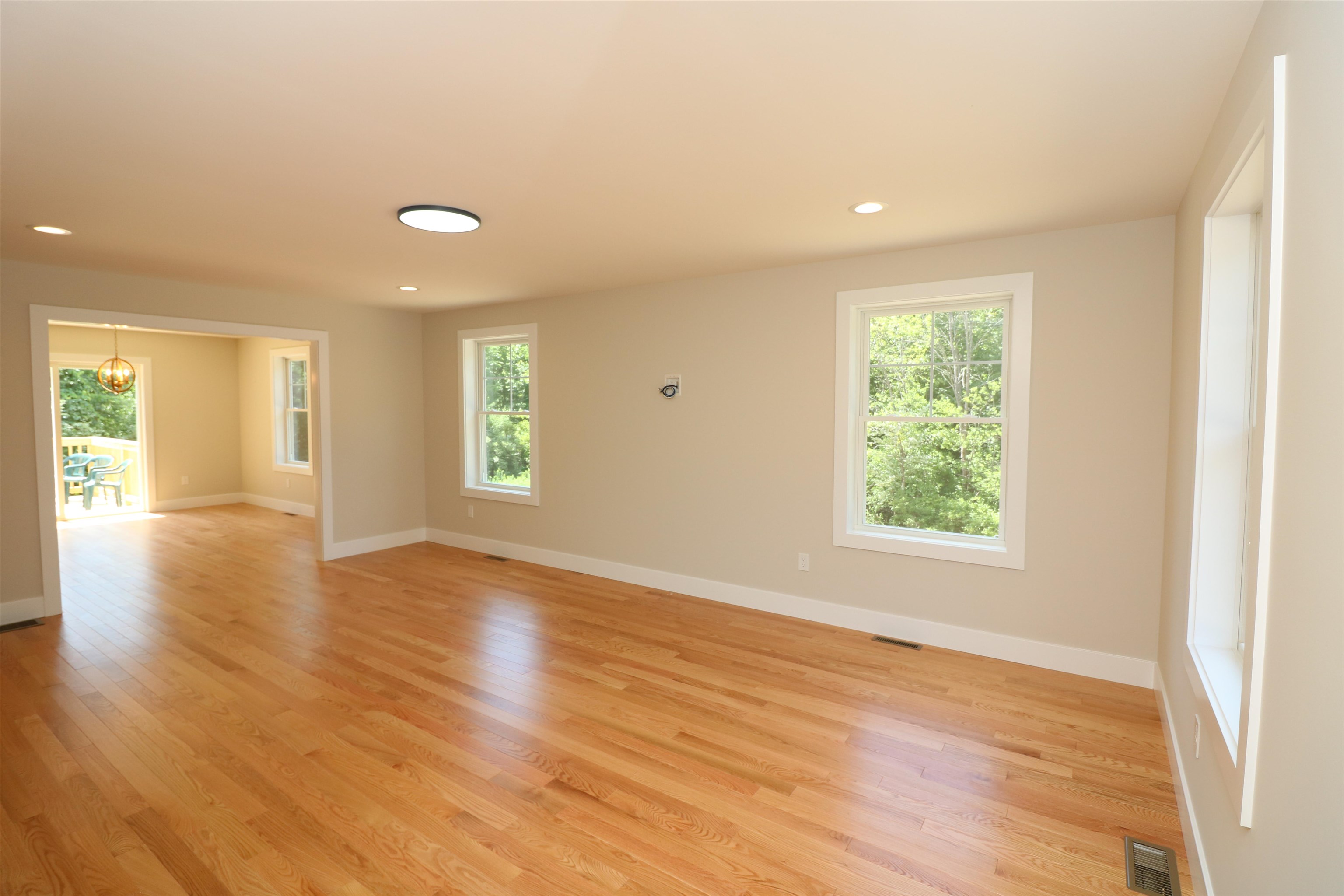 211 West Mill Pond Road, Unit 3 Nottingham, NH 03290 - Photo 15 of 32