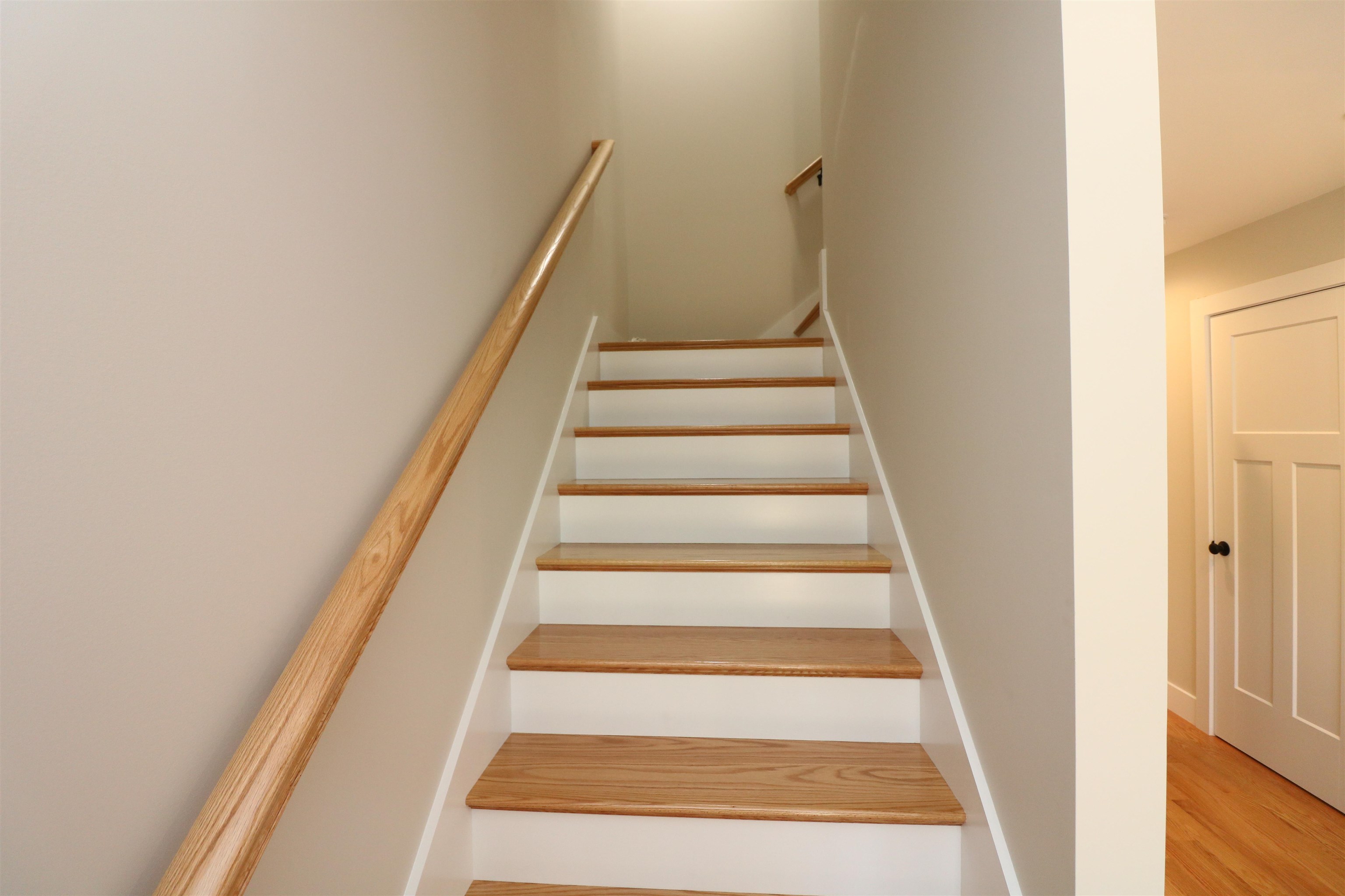 211 West Mill Pond Road, Unit 3 Nottingham, NH 03290 - Photo 20 of 32