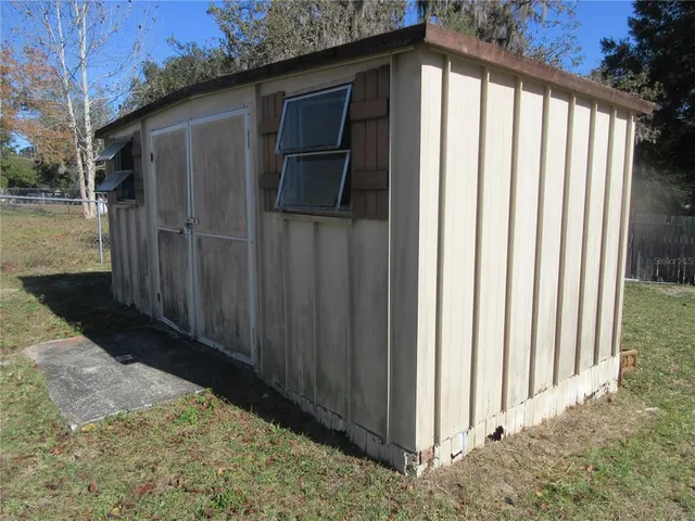 $164,000 | 1605 Southeast 160th Court, Ocklawaha, FL 32179