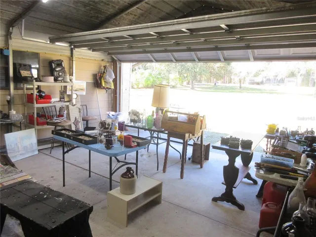 $164,000 | 1605 Southeast 160th Court, Ocklawaha, FL 32179