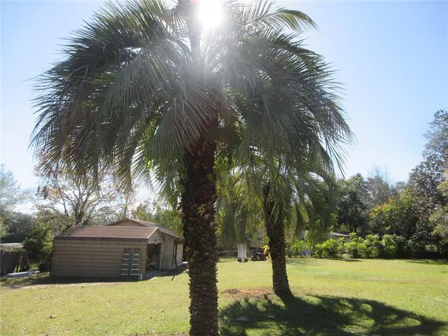 $164,000 | 1605 Southeast 160th Court, Ocklawaha, FL 32179