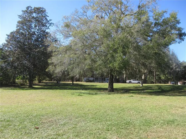 $164,000 | 1605 Southeast 160th Court, Ocklawaha, FL 32179