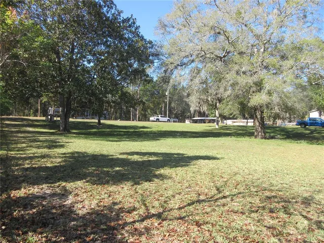 $164,000 | 1605 Southeast 160th Court, Ocklawaha, FL 32179