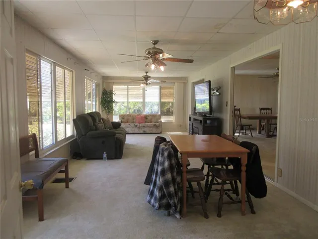 $164,000 | 1605 Southeast 160th Court, Ocklawaha, FL 32179
