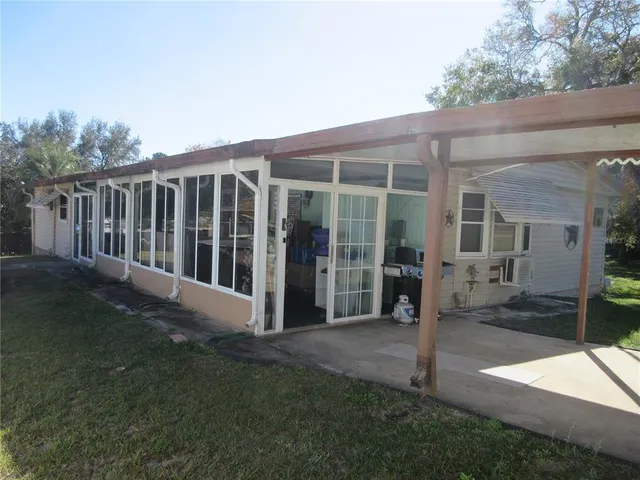 $164,000 | 1605 Southeast 160th Court, Ocklawaha, FL 32179